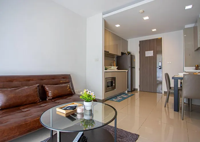 Cozy 1 Bedroom Near Bts Nana Bangkok