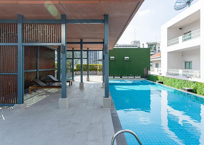 Cozy 1 Bedroom Near Bts Nana Bangkok