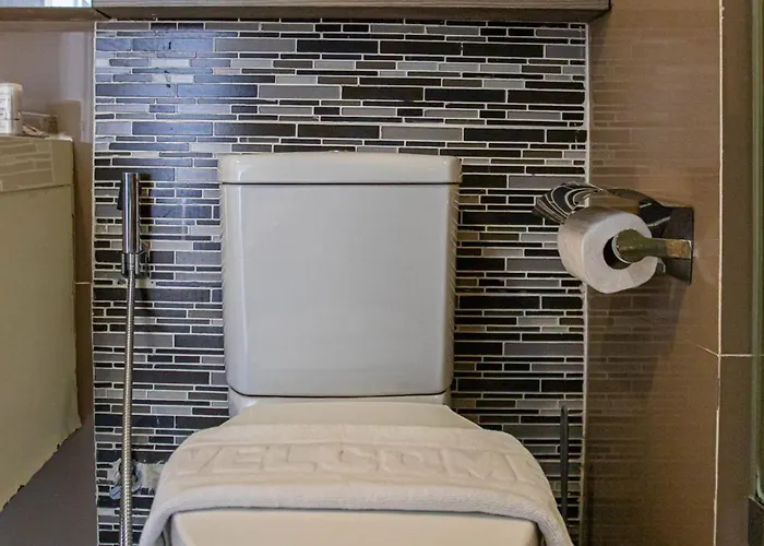 Cozy 1 Bedroom Near Bts Nana * Bangkok
