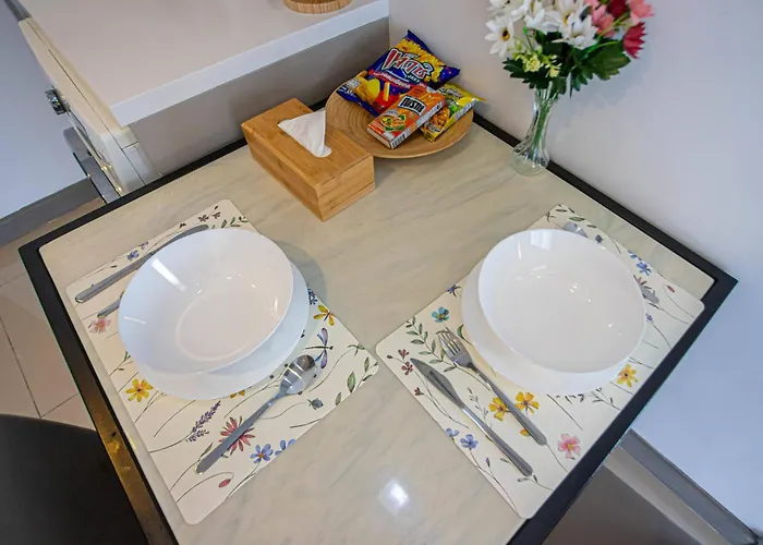 Cozy 1 Bedroom Near Bts Nana Bangkok
